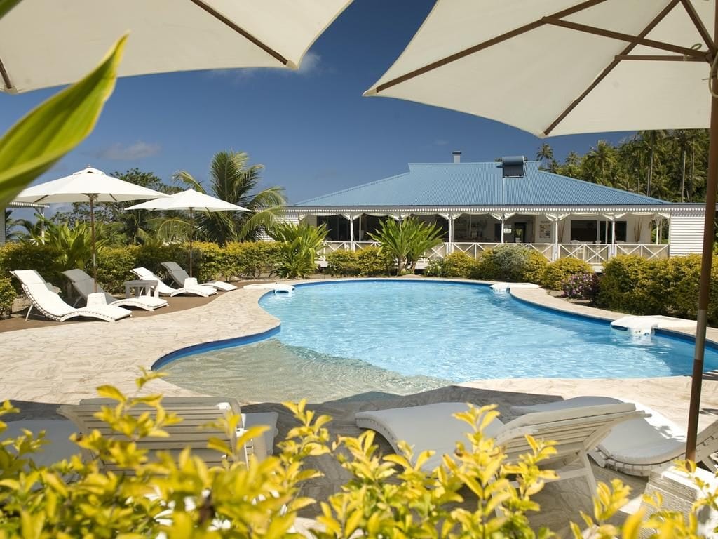 Piscine du Opoa Beach Hotel à Raiatea en Polynésie