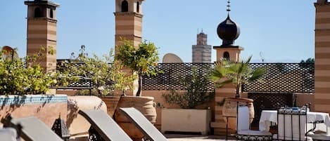 Les plus beaux riads à Marrakech 2 toits terrasse du riad Palais Blanc à Marrakech