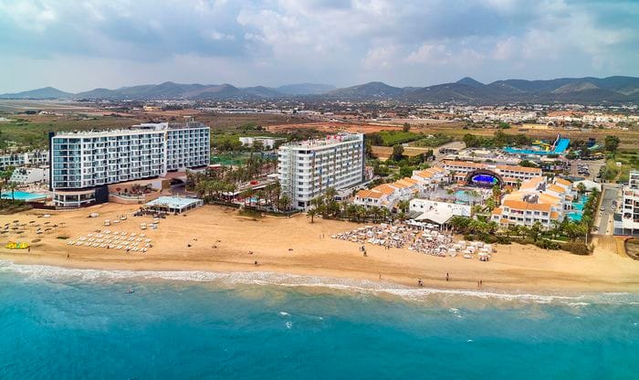 Plage d'en Bossa Ibiza