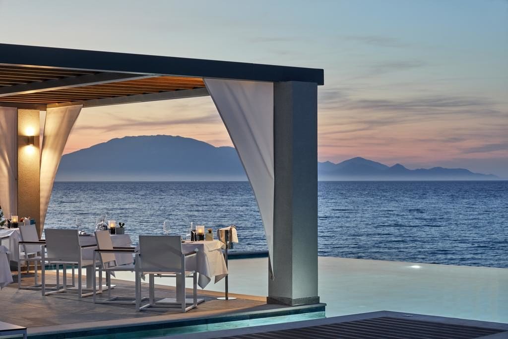 les 10 plus beaux hôtels de Grèce - Hôtel Lesante Blu Zante - Restaurant Piscine