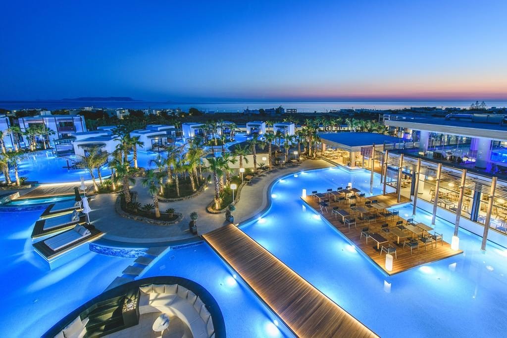 les 10 plus beaux hôtels de Grèce - Stella Island Luxury Resort en Crête - Piscine lagon