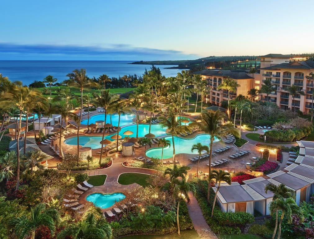 Les 5 plus beaux hôtels de Maui Hawaii - Hôtel The Ritz Carlton Kapalua Extérieur