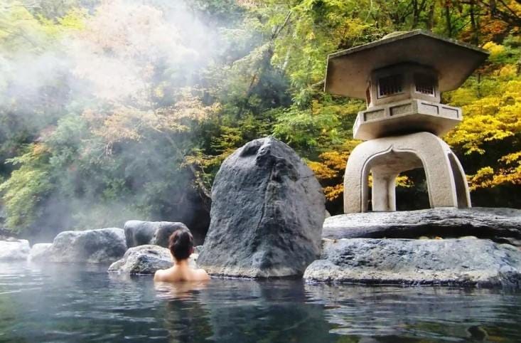 Découvrez les 10 Onsen incontournables du Japon : Un voyage thermal extraordinaire 7 Arima Onsen à Kobe au Japon