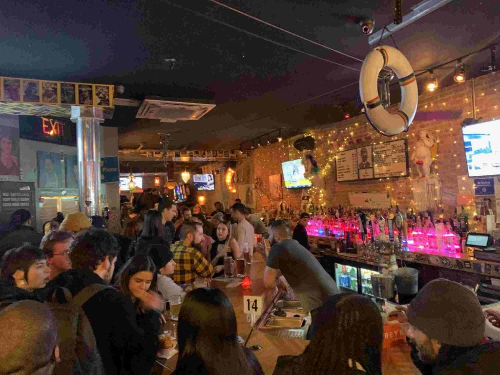 At the Wallace ou voir le super bowl à New York