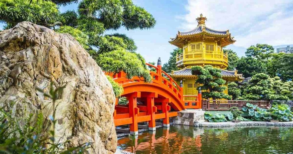 Découvrez Hong Kong : 10 expériences inoubliables 9 Balade dans le Jardin de Nan Lian
