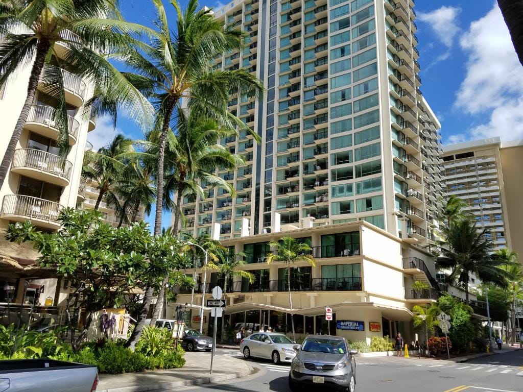 Oahu : Guide ultime des hôtels pas chers pour voyageurs économes 6 Imperial Hawaii resort hotel à prix abordable a oahu