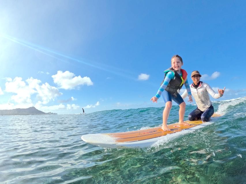 cours de surf pour enfant à Waikiki