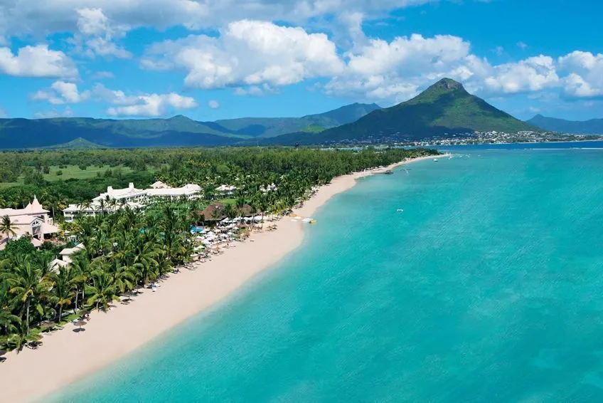 Les plus belles plages de l'île Maurice à visiter absolument 6 Plage Flic-en-Flac Ile Maurice