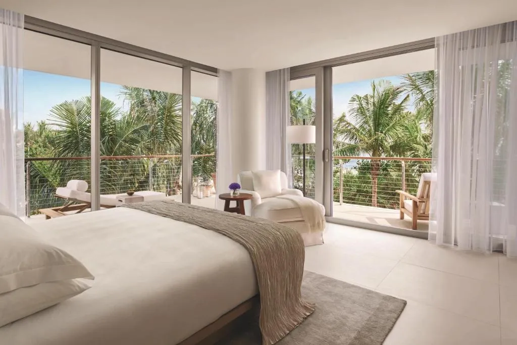 Les plus beaux hôtels à Miami avec vue sur l'océan 7 The miami beach edition Chambres