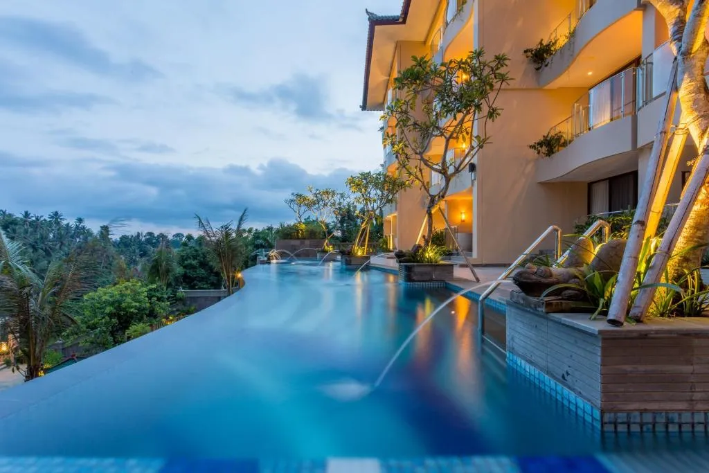 Ubud et ses plus beaux hôtels piscines avec vue sur la jungle 7 Hotel seres springs resort & spa avec piscine vue jungle