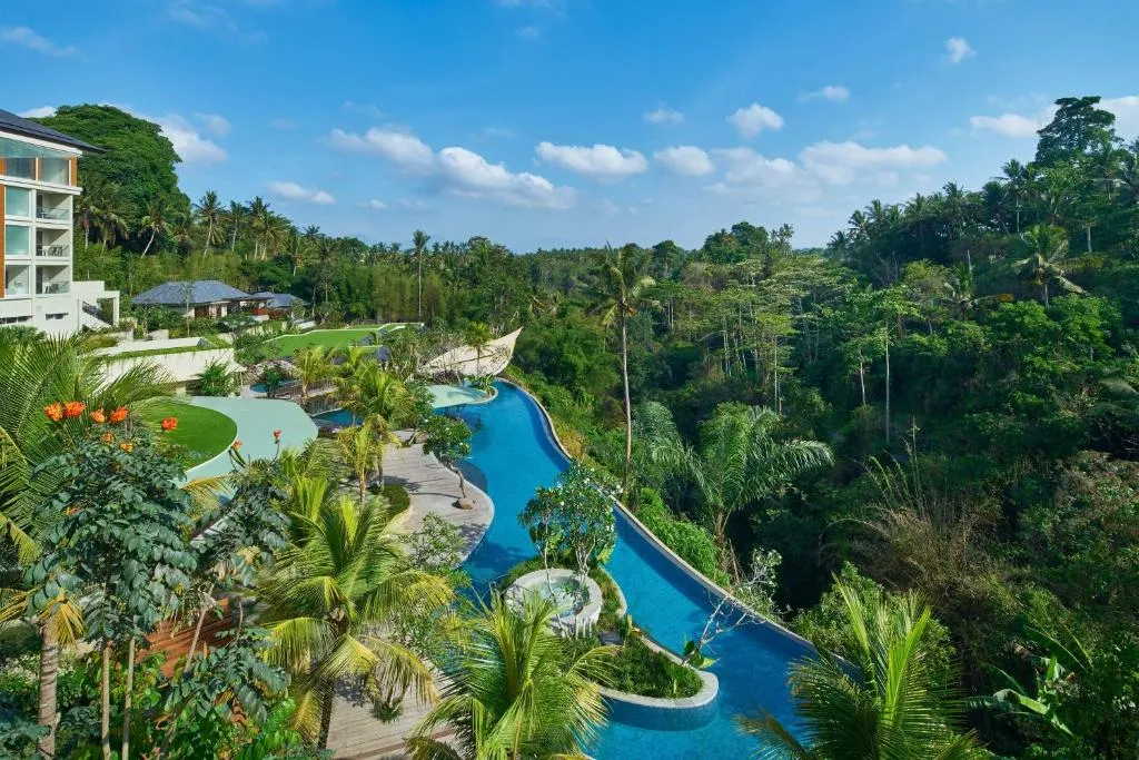 Ubud et ses plus beaux hôtels piscines avec vue sur la jungle 4 hotel The westin resoort & spa ubud avec piscine à débordement vue jungle