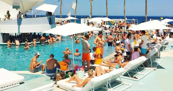 Les meilleurs Beach Clubs à Ibiza 4 Blue Marlin Ibiza Beach Club