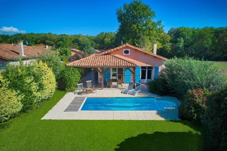 En vacances en France ? Découvrez les villas de vacances de luxe de FranceComfort 2 Location Maison FranceConfort
