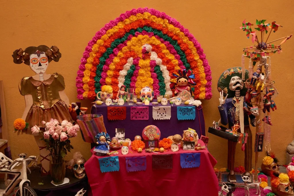 El Día de los Muertos : une tradition mexicaine vivante et vibrante 3 autel du El Día de los Muertos