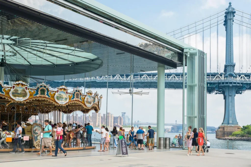 janes-carousel dumbo
