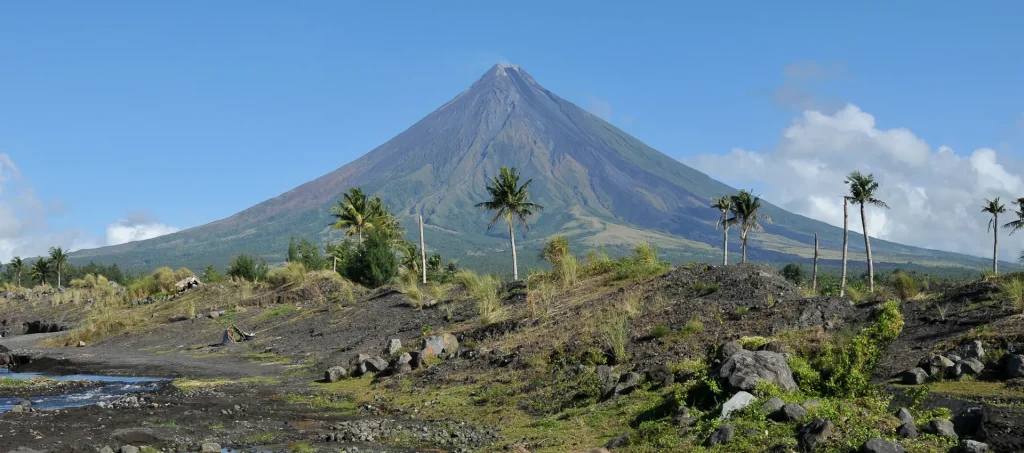 Itinéraire complet aux Philippines pour ne rien manquer ! 6 Eplorer le mont Mayon aux Philippines