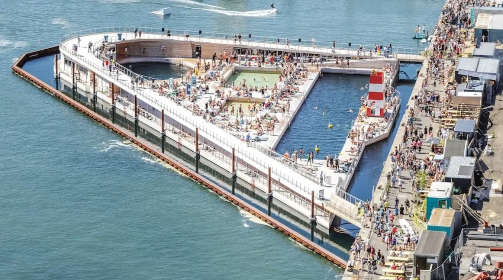 Visiter Aarhus : les incontournables à voir et à faire dans la ville danoise 7 le Havnebadet aarhus