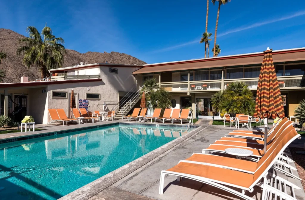 Hôtel vs Motel : Comprendre les différences pour votre prochain voyage aux USA 3 exemple de motels en Californie USA