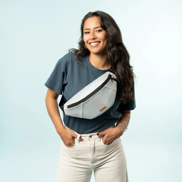 Le sac banane : l’accessoire voyageur qui change tout 3 sac banane cabaia hologram