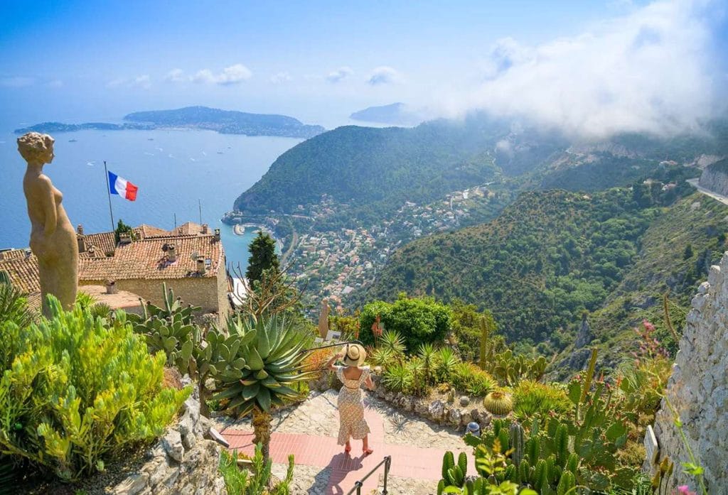 Que faire à Èze en 3 jours ? City Guide entre ruelles médiévales, jardins suspendus et balades en balcon sur la Méditerranée 7 point de vue Eze Photo Instagram