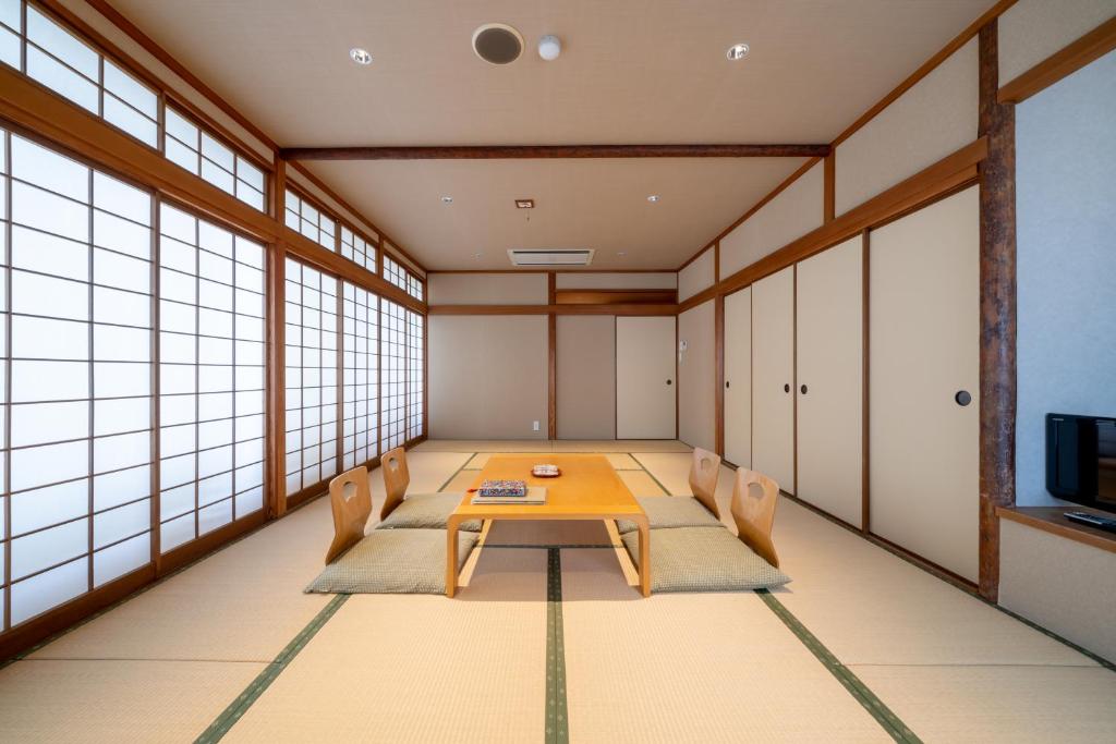 Kyoto en 2026 : pourquoi l'ancienne capitale japonaise reste fascinante… et comment éviter le piège du surtourisme 2 Ryokan Yoshida Sanso Hotel Kyoto