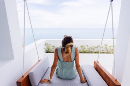 Hôtel vue mer sur la Côte d'Azur : les critères à vérifier avant de réserver votre séjour