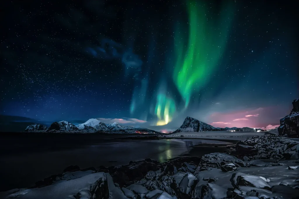 Aurores boréales en Islande : où, quand et comment les voir 2 Aurores boréales en Islande