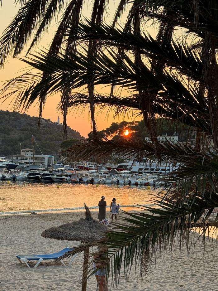 Port de Sóller : que faire, quelle plage choisir et où dormir 3 Coucher de soleil sur Port Soller à Majorque