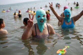 Facekini pourquoi les Chinoises se baignent masquées