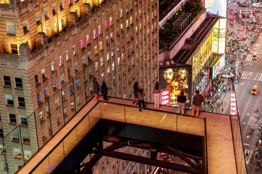 Avis New York One Skywalk de Times Square