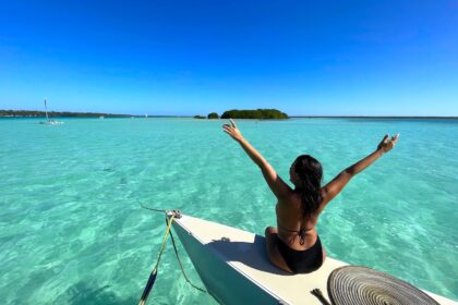 bacalar lagoon sailing
