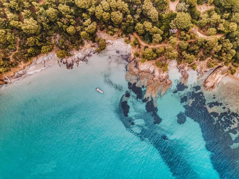 Vacances dans le Sud : 48h de farniente dans un charmant hôtel 3 étoiles dans le Var 2 plages proche de lhotel Les Terrasses du Bailli dans le var