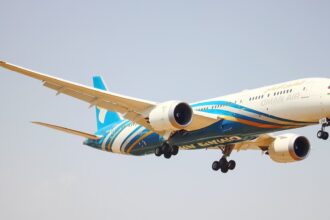 Boeing 787-9 Dreamliner d'Oman Air en vol
