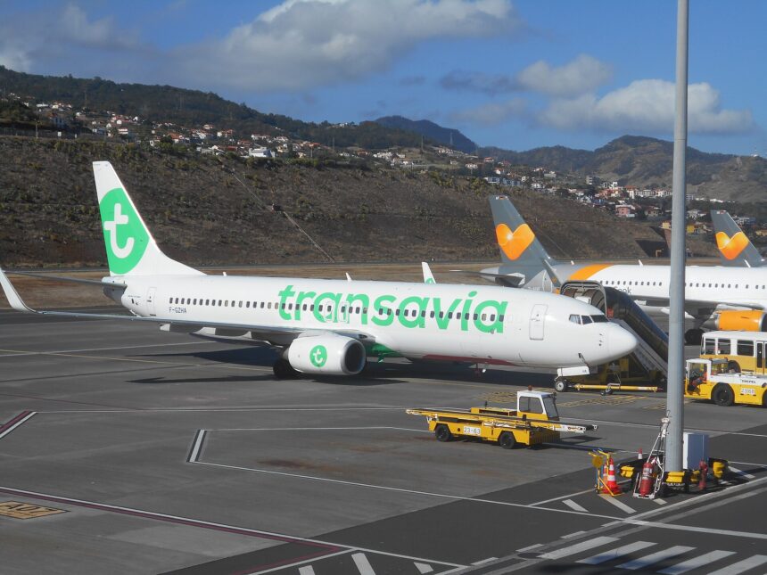 Boeing 737-800 de Transavia France au sol
